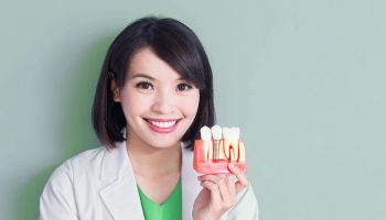 Regain Your Confidence By Replacing Your Missing Teeth With Dental Implants